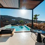Black 5* Ftelia (Mykonos)