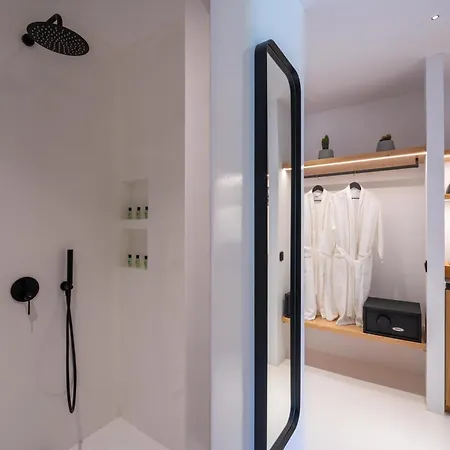 Hotel Black 5*