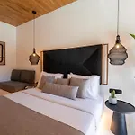 Hotel Black