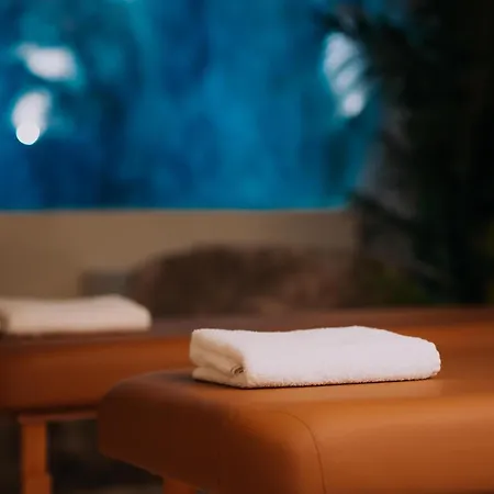 Hotell Black