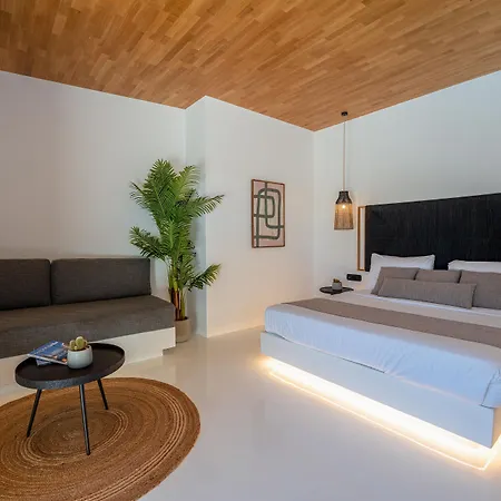 Black Ftelia (Mykonos)