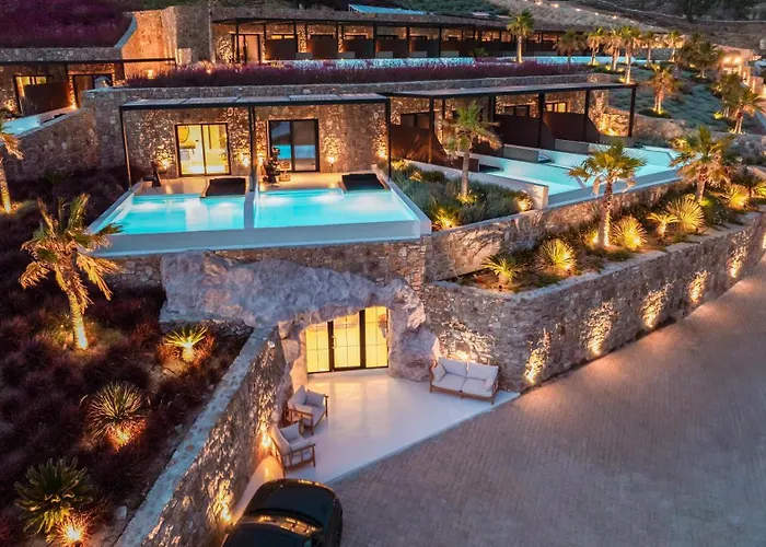 Black 5* Ftelia (Mykonos)